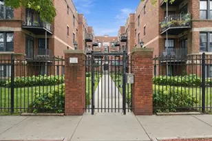 1627 W Fargo Ave, Chicago, IL 60626 - Photo 1