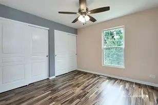 796 Pointe Dr, Crystal Lake, IL 60014 - Photo 11