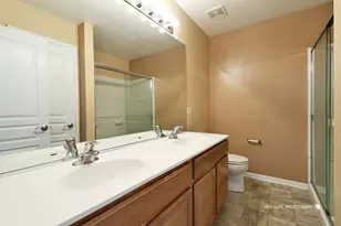 796 Pointe Dr, Crystal Lake, IL 60014 - Photo 21