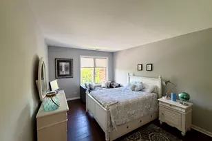 501 Lake Hinsdale Dr, Willowbrook, IL 60527 - Photo 7