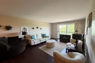 501 Lake Hinsdale Dr, Willowbrook, IL 60527 - Photo 19