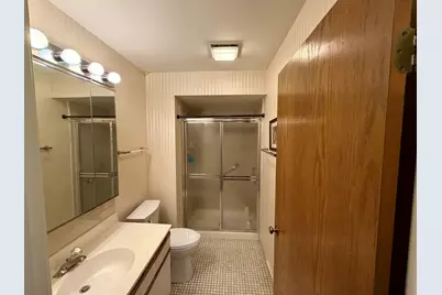 501 Lake Hinsdale Drive #506, Willowbrook, IL 60527 - Photo 13