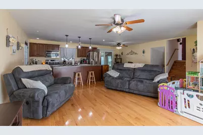 650 Erickson Drive, Princeton, IL 61356 - Photo 3