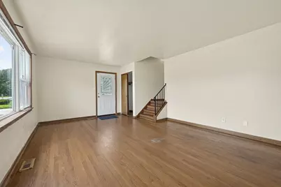 524 Hirsch Avenue, Calumet City, IL 60409 - Photo 3