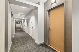 5430 N Sheridan Rd, Chicago, IL 60640 - Photo 5
