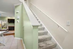 277 Nicole Dr, South Elgin, IL 60177 - Photo 5