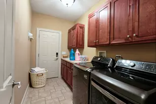 1404 Hatchwood Ct, Naperville, IL 60565 - Photo 21