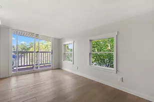 2904 Broadway, Rockford, IL 61108 - Photo 11