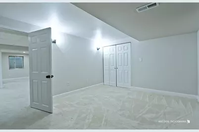 301 Ferryville Drive, Lake in the Hills, IL 60156 - Photo 25