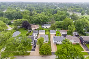 431 N Ridgemoor Ave, Mundelein, IL 60060 - Photo 23