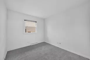 431 N Ridgemoor Ave, Mundelein, IL 60060 - Photo 13