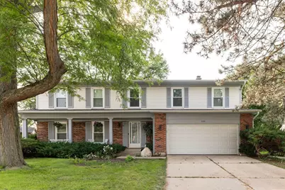 520 Highland Grove Drive, Buffalo Grove, IL 60089 - Photo 1