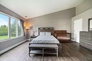 1080 Delta Dr, Elgin, IL 60123 - Photo 11