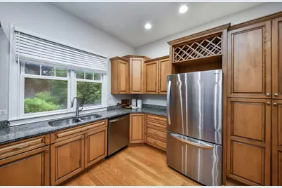 605 S Main Street, Naperville, IL 60540 - Photo 11