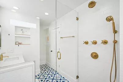 2254 N Central Park Avenue, Chicago, IL 60647 - Photo 27