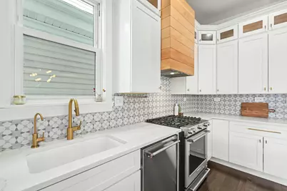 2254 N Central Park Avenue, Chicago, IL 60647 - Photo 13