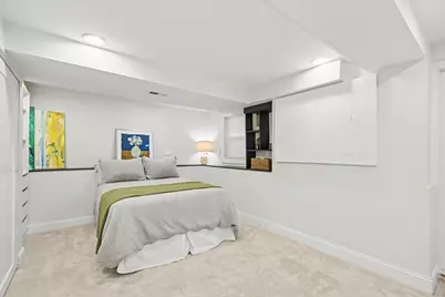 2254 N Central Park Avenue, Chicago, IL 60647 - Photo 35