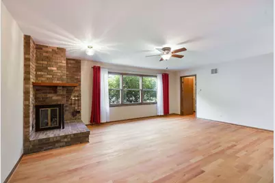 650 Twisted Oak Lane, Buffalo Grove, IL 60089 - Photo 23