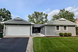 650 Twisted Oak Ln, Buffalo Grove, IL 60089 - Photo 1