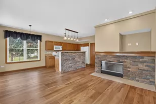 21217 Prince Lake Ct, Crest Hill, IL 60403 - Photo 15