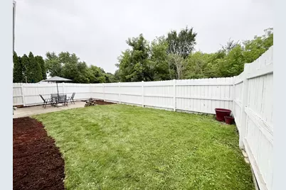 2034 Westview Lane, Round Lake Beach, IL 60073 - Photo 7