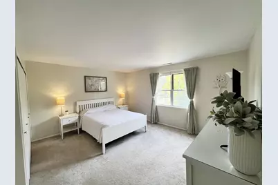 2034 Westview Lane, Round Lake Beach, IL 60073 - Photo 3