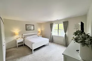 2034 Westview Ln, Round Lake Beach, IL 60073 - Photo 3