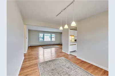 7235 N Hamilton Avenue #1B, Chicago, IL 60645 - Photo 9