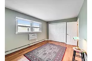 7235 N Hamilton Ave, Chicago, IL 60645 - Photo 13