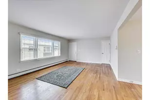 7235 N Hamilton Ave, Chicago, IL 60645 - Photo 7