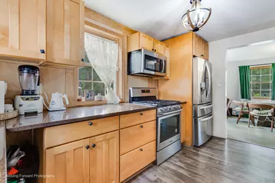 2211 N Bonnie Brook Lane, Waukegan, IL 60087 - Photo 9