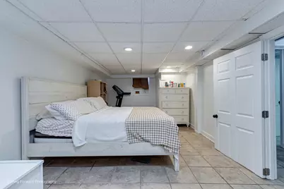 2211 N Bonnie Brook Lane, Waukegan, IL 60087 - Photo 17