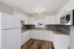 2420 Elm St, River Grove, IL 60171 - Photo 9