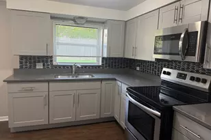 4225 Forest Ave, Downers Grove, IL 60515 - Photo 5