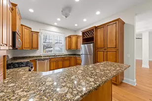 120 W Porter Ave, Naperville, IL 60540 - Photo 11