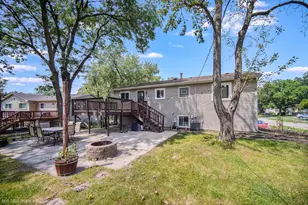 2905 Edgewood Pkwy, Woodridge, IL 60517 - Photo 21