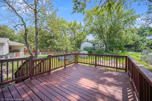 2905 Edgewood Pkwy, Woodridge, IL 60517 - Photo 19