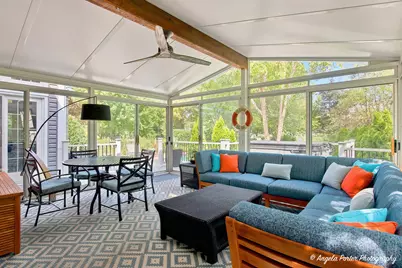 127 Michelle Place, Schaumburg, IL 60173 - Photo 31