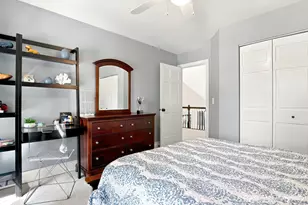 127 Michelle Pl, Schaumburg, IL 60173 - Photo 43