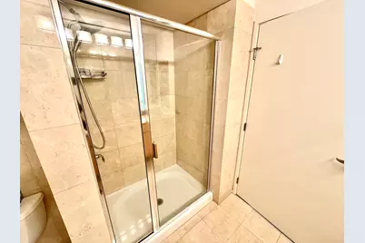 9725 Woods Drive #707, Skokie, IL 60077 - Photo 13