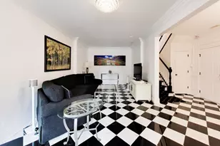 1865 Admiral Ct, Glenview, IL 60026 - Photo 3