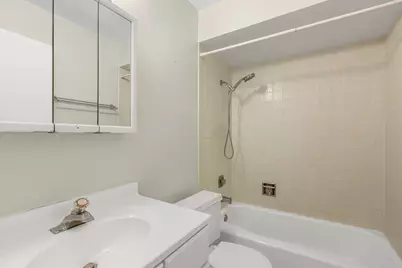 536 Thompson Avenue, Winthrop Harbor, IL 60096 - Photo 11