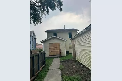 718 S McAlister Avenue, Waukegan, IL 60085 - Photo 3