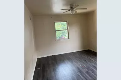 718 S McAlister Avenue, Waukegan, IL 60085 - Photo 9