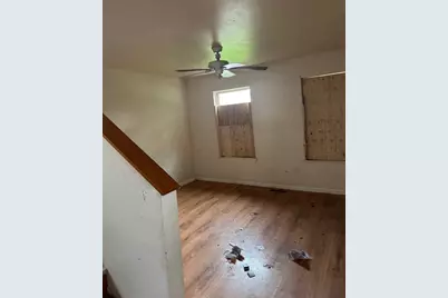718 S McAlister Avenue, Waukegan, IL 60085 - Photo 5