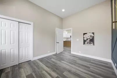 2407 S Albany Avenue, Chicago, IL 60623 - Photo 11