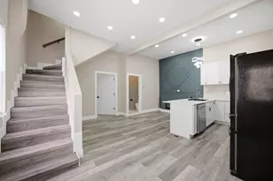 2407 S Albany Ave, Chicago, IL 60623 - Photo 3