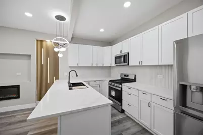 2407 S Albany Avenue, Chicago, IL 60623 - Photo 23