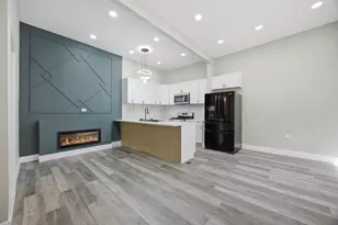 2407 S Albany Ave, Chicago, IL 60623 - Photo 5