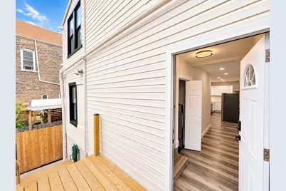 2407 S Albany Avenue, Chicago, IL 60623 - Photo 43